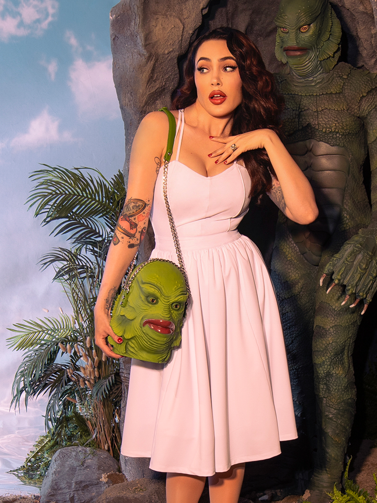 Embrace the allure of classic horror films with the Creature from the Black Lagoon Monster Bag, ideal for any horror aficionado.