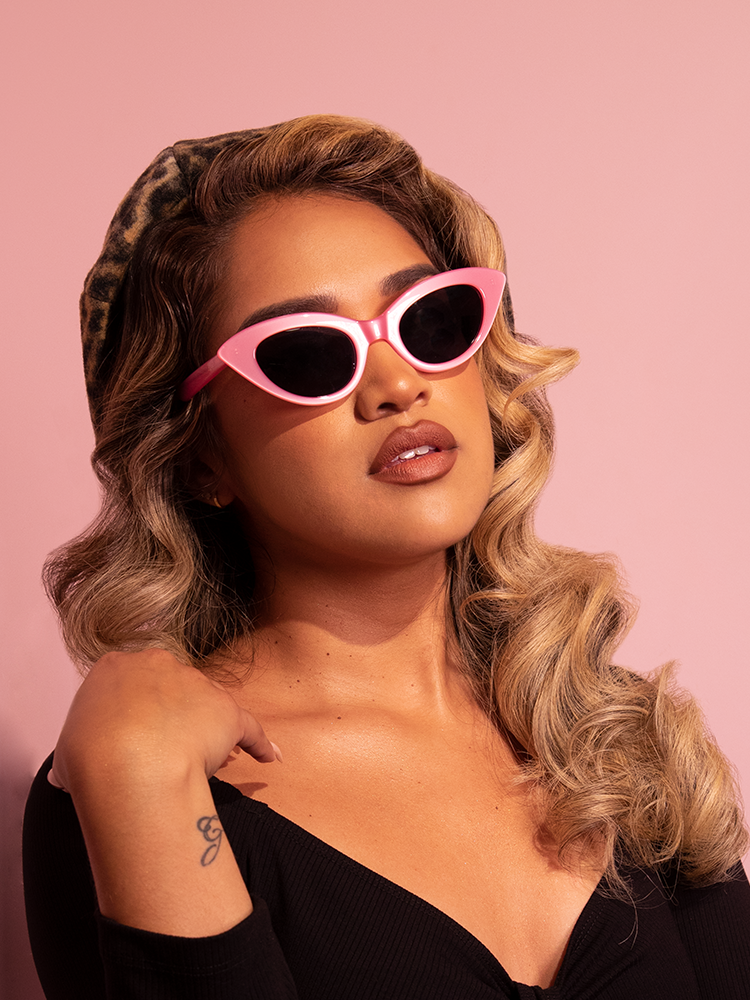 Rihanna Style Cat Eye Celebrity Sunglasses – CosmicEyewear