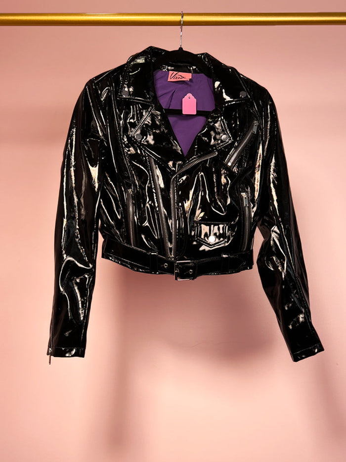 BACKLOT - Miss Kitty Cropped Motorcycle Jacket in Black Vinyl